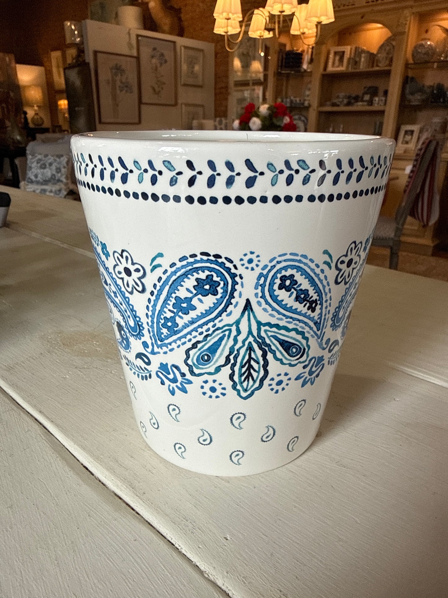 Americana Holiday Planter