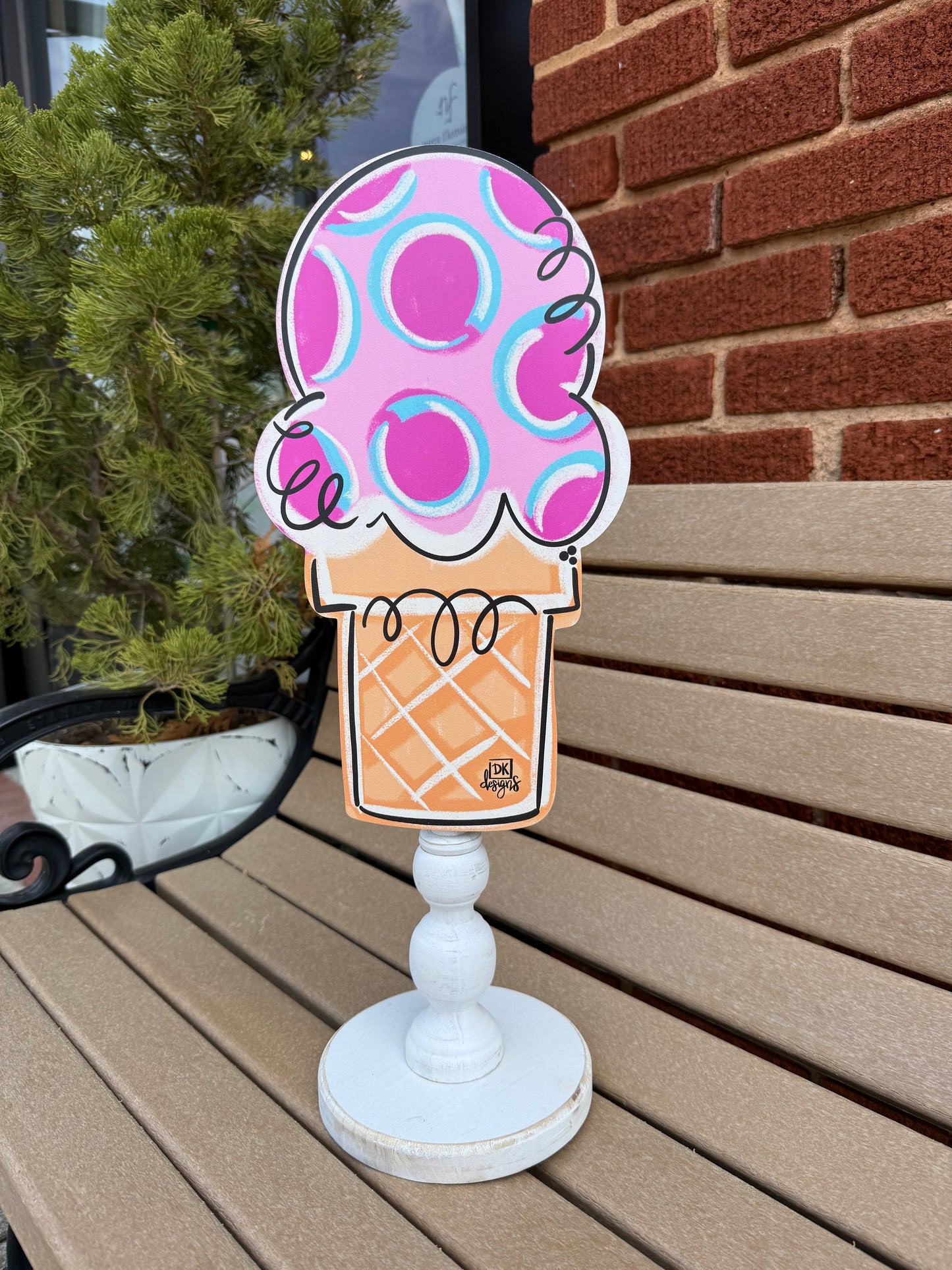 DK Ice Cream Cone Topper