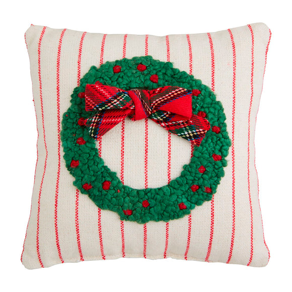 Wreath Classic Christmas Pillow