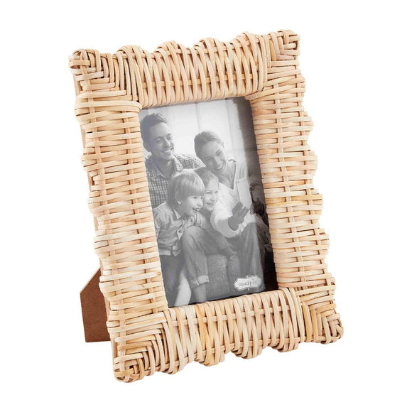 Ratan Woven Frame