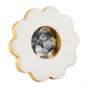 Marble Scallop Frame