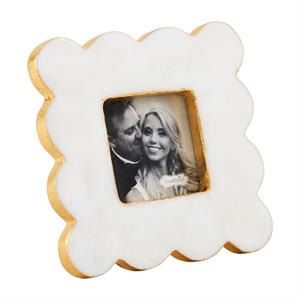 Marble Scallop Frame