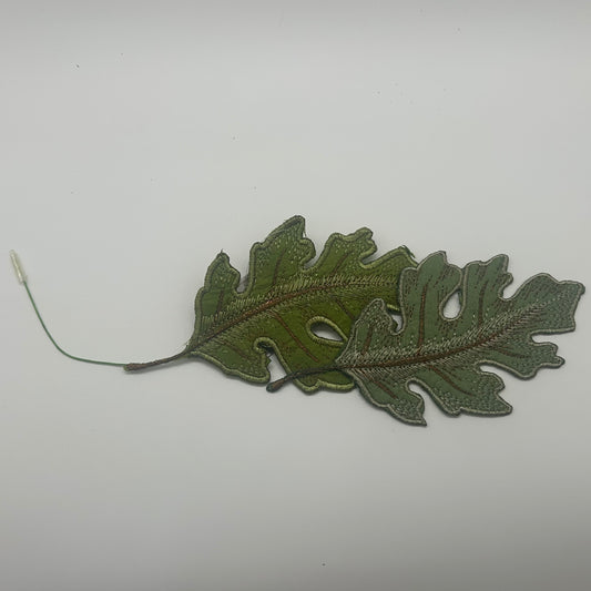 Double Oak Leaf Clip