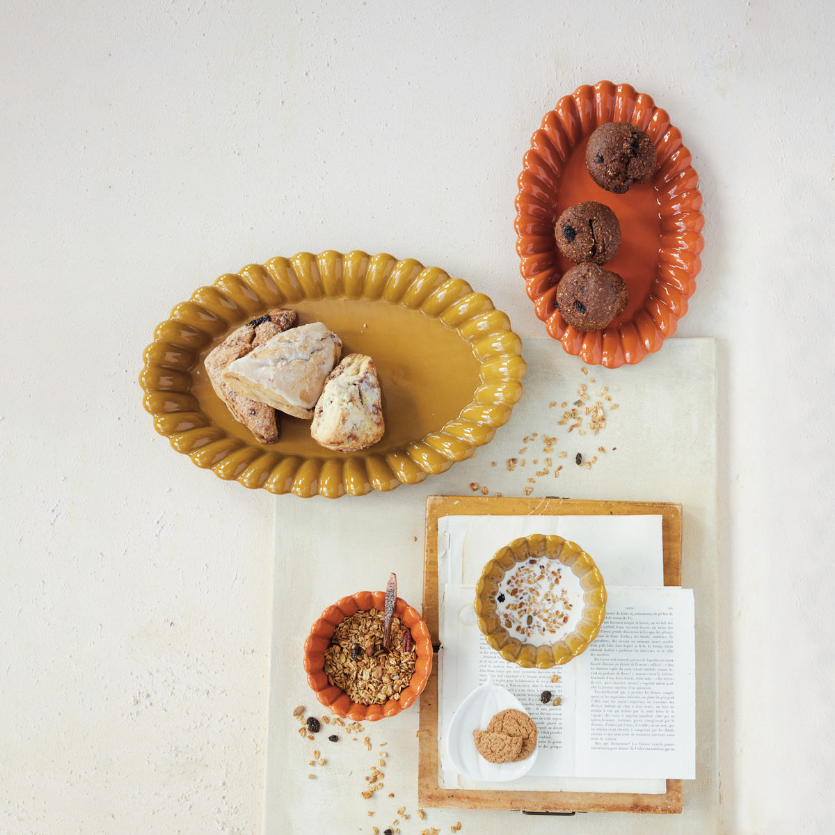 Stoneware Scalloped Platter