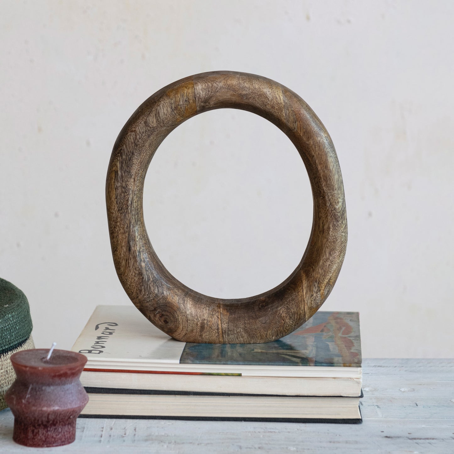 Wood Standing Circle Décor