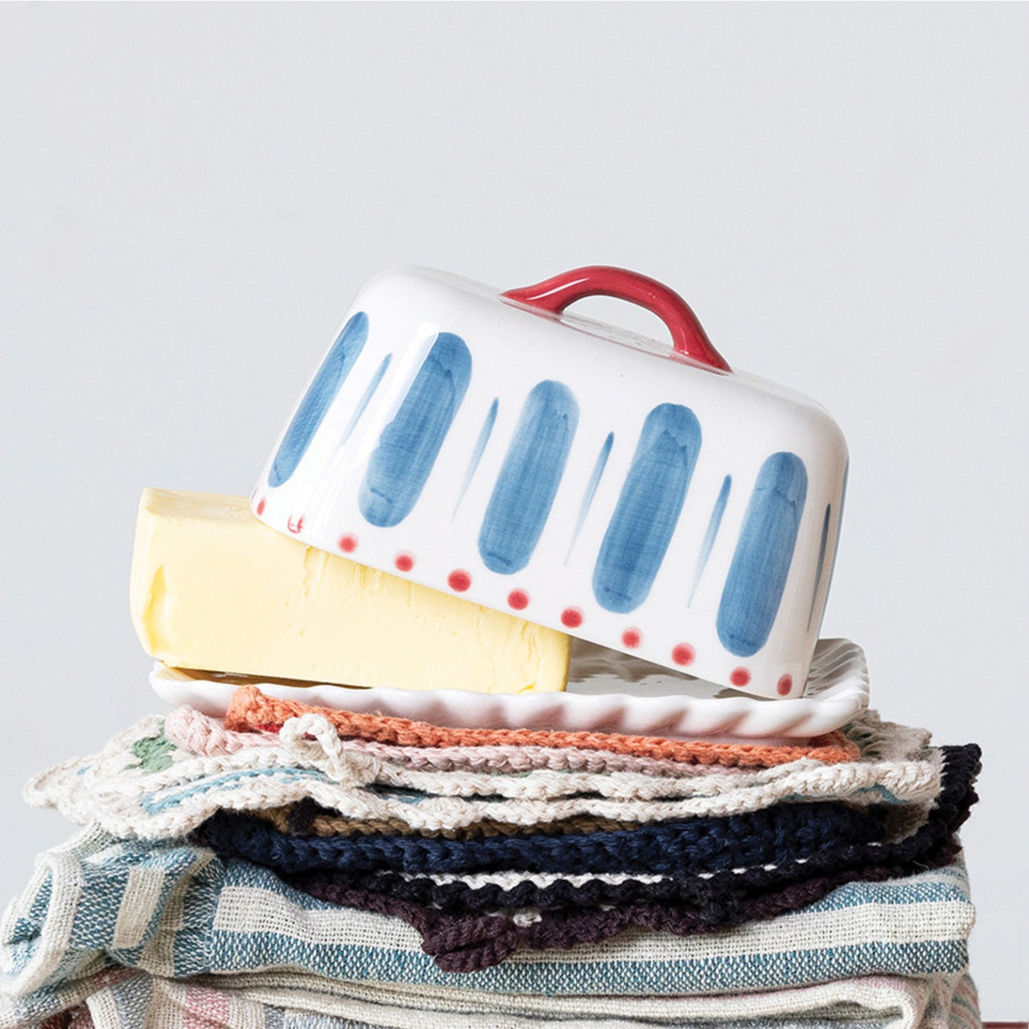 Hand-Painted Stoneware Butter Dish with Handle and Scalloped Edge