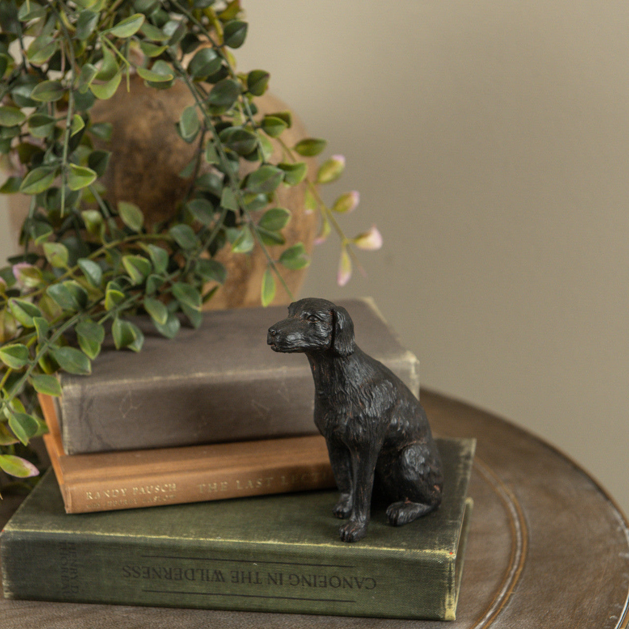 Labrador Statuette