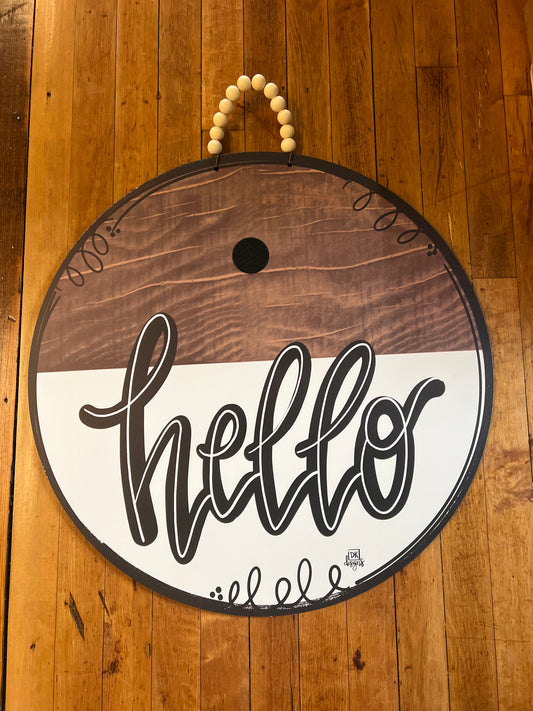 Classic Stain "Hello" Door Hanger w/ wreath Mini