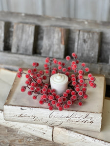 Resplendent Berry Candle Ring