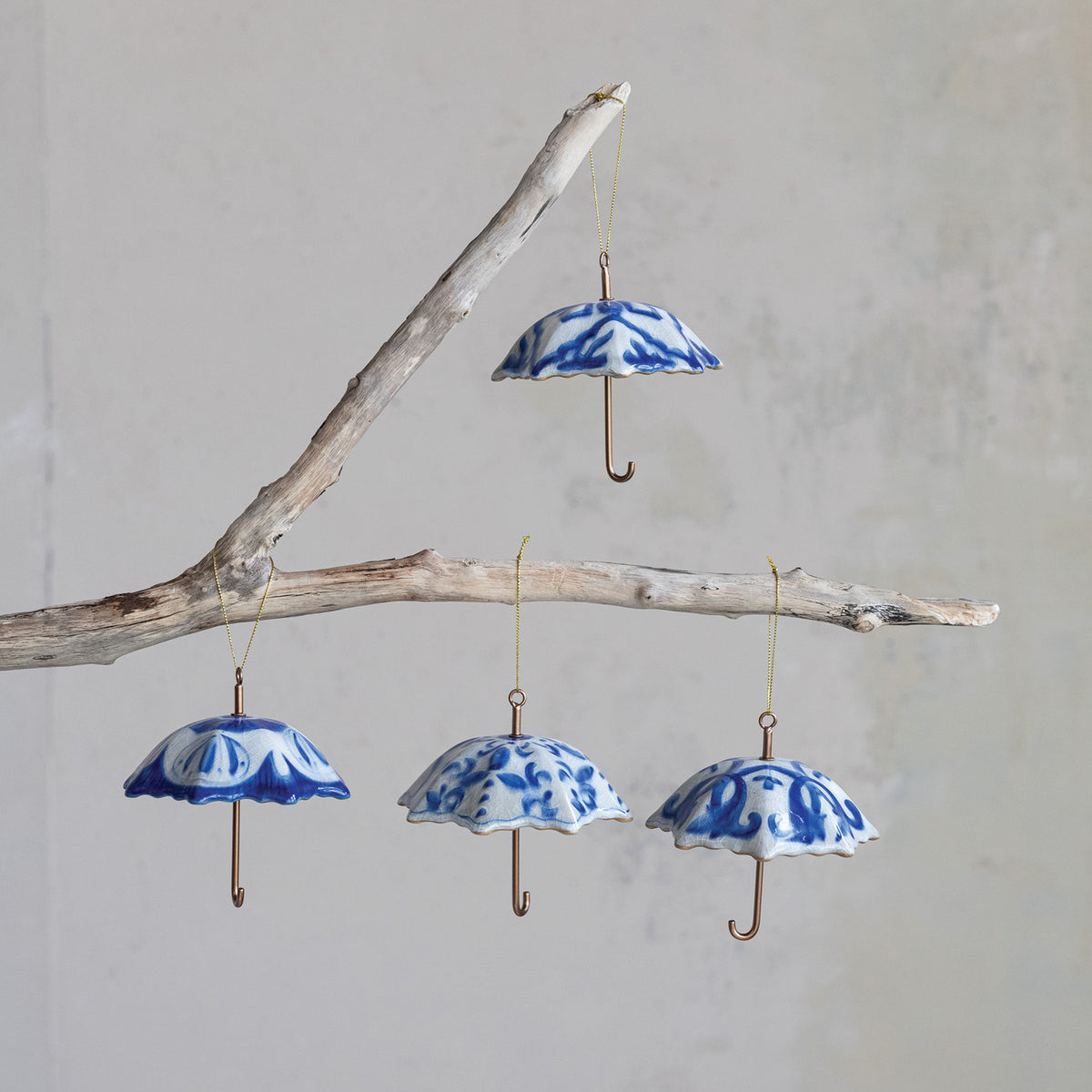 Stoneware & Metal Umbrella Ornament