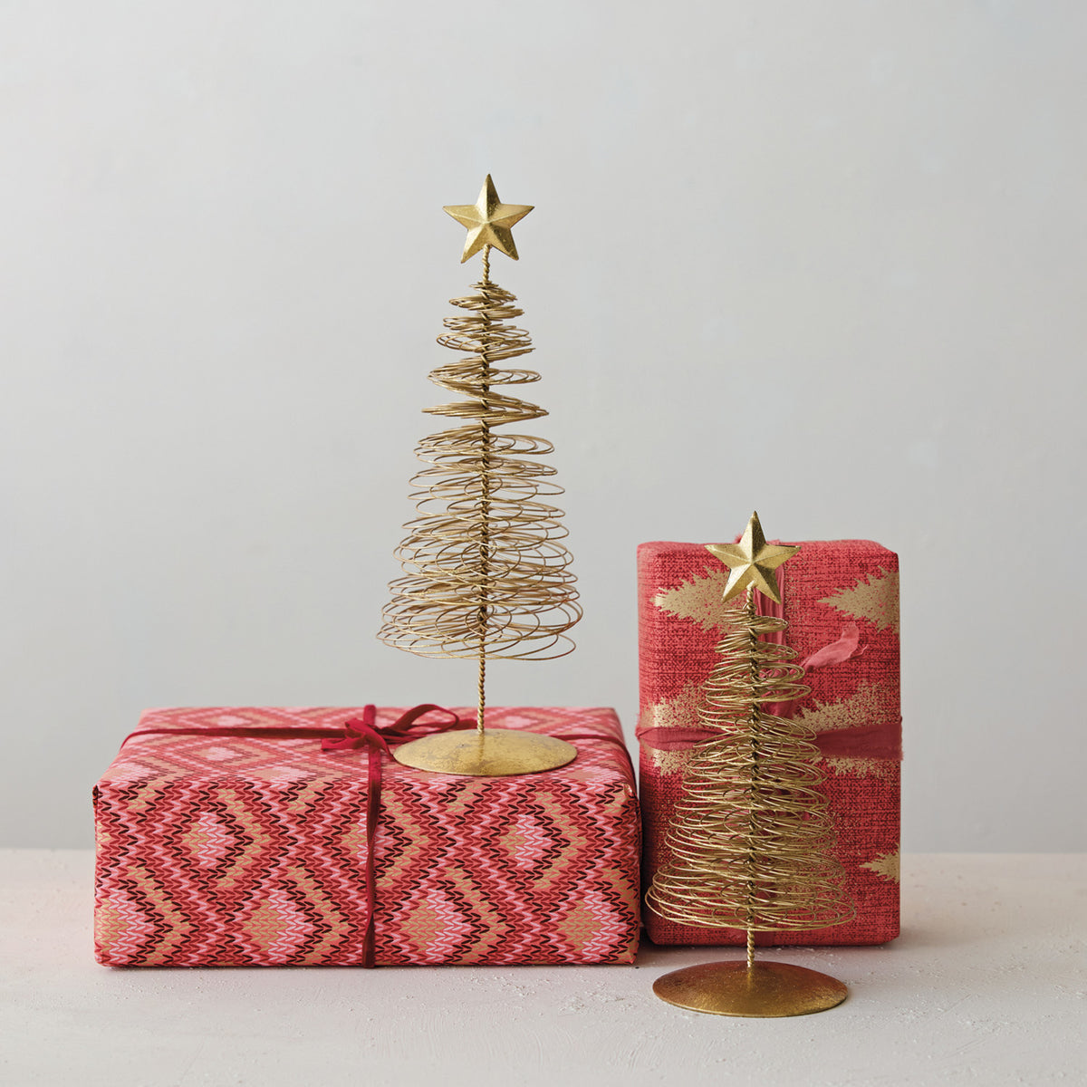 Metal Wire Christmas Tree with Star